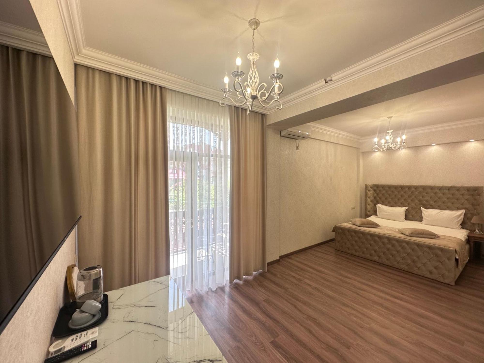 Armenia Hotel Erivan Exterior foto