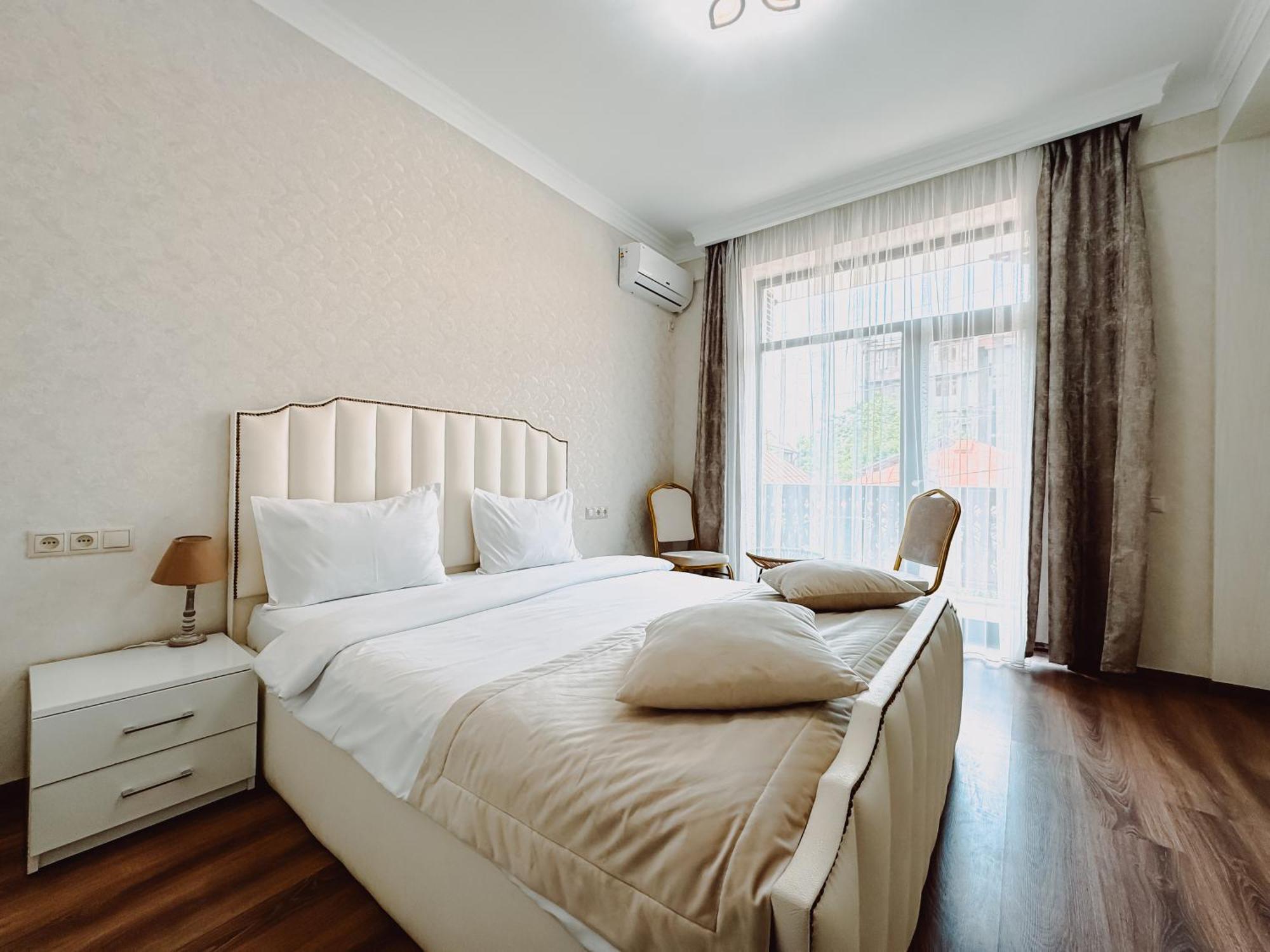 Armenia Hotel Erivan Exterior foto